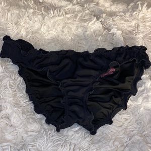 Victoria’s Secret ruffed cheeky bikini bottoms